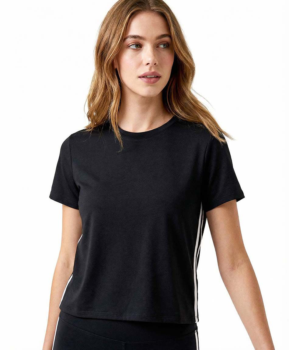 Remera deportiva mujer basic black