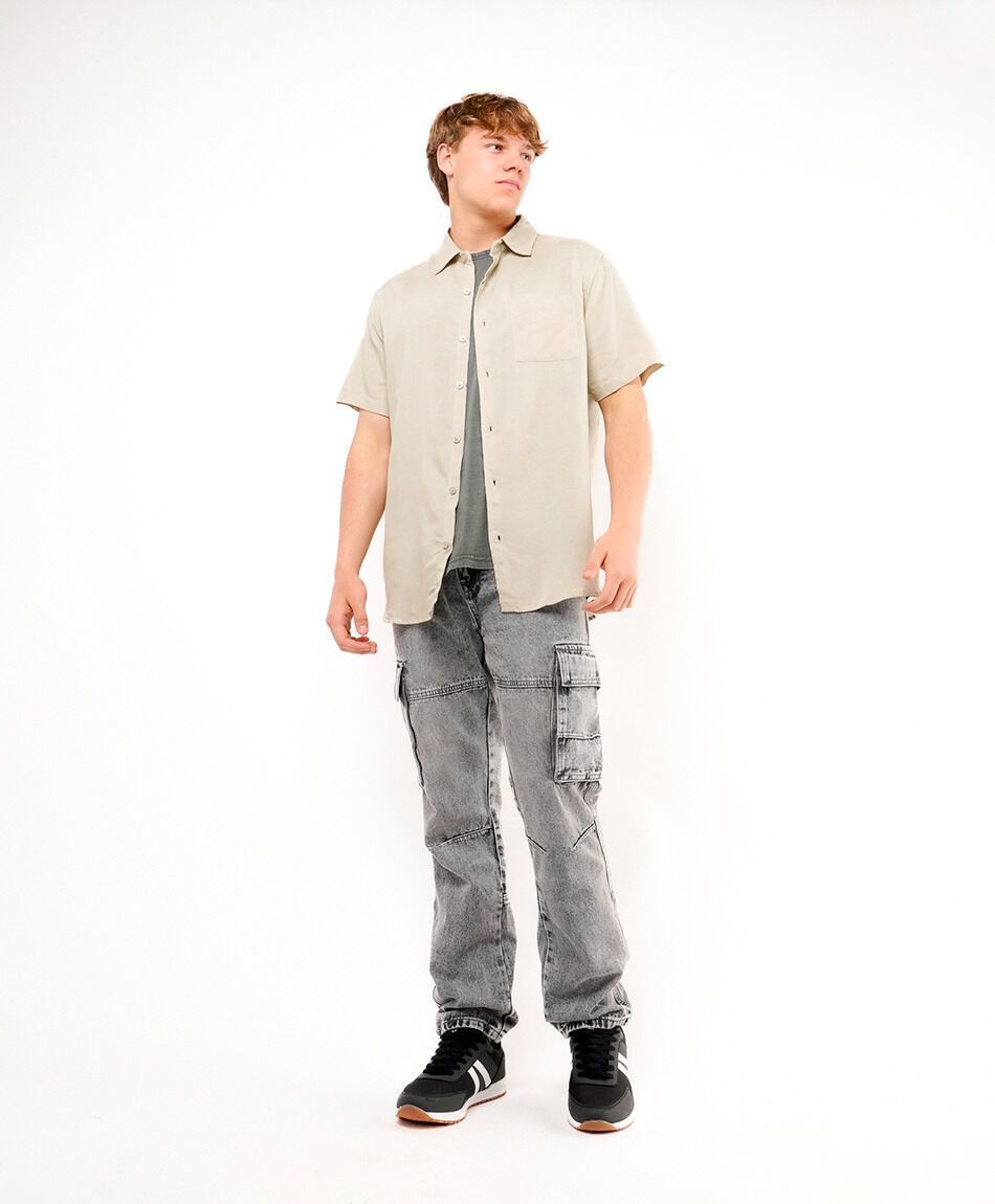 Camisa hombre b&aacute;sica manga corta