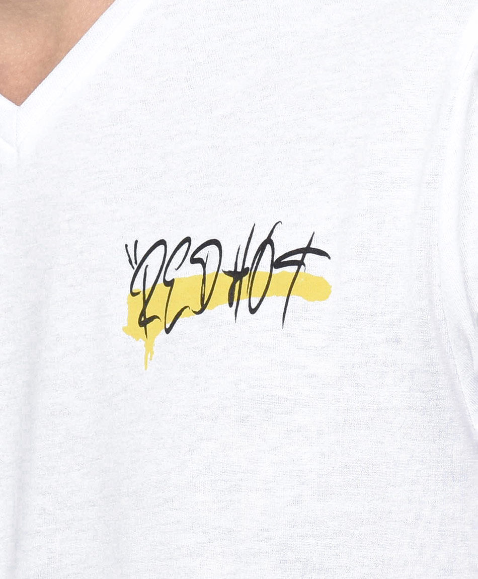 Remera hombre doble estampado graffiti