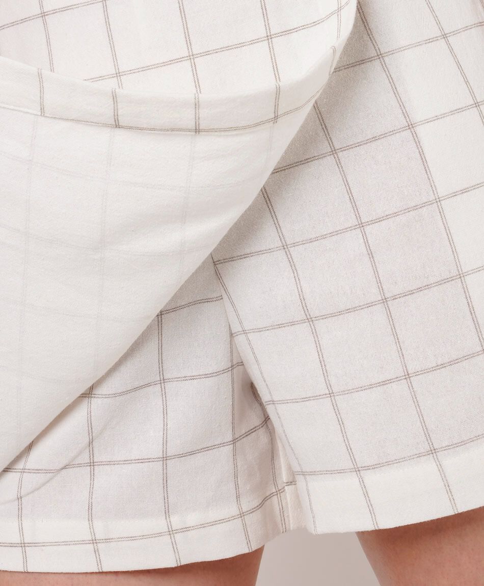 Short mujer cuadritos