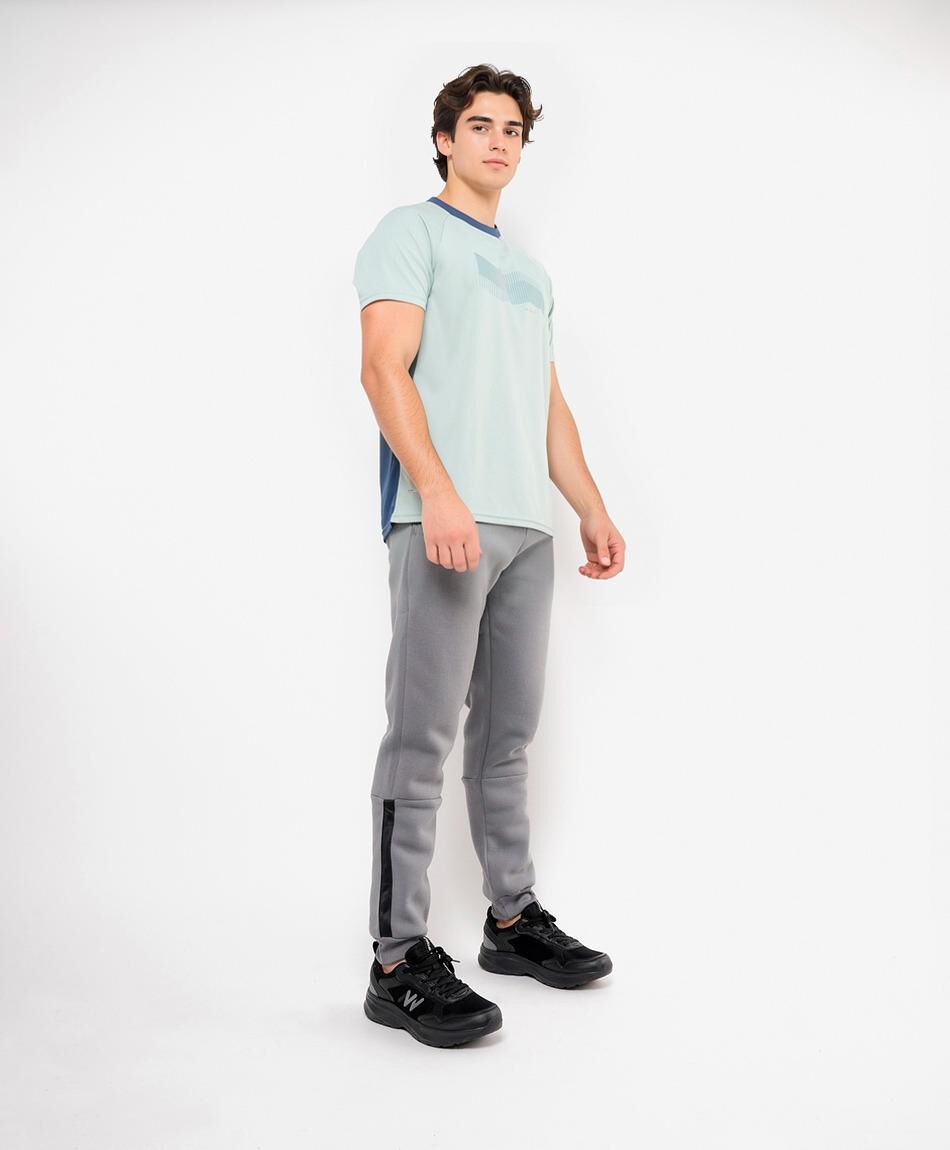 Pantal&oacute;n deportivo hombre costuras