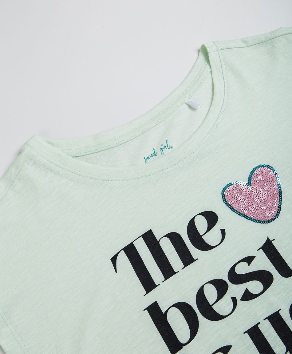 Remera ni&ntilde;a frase nudo