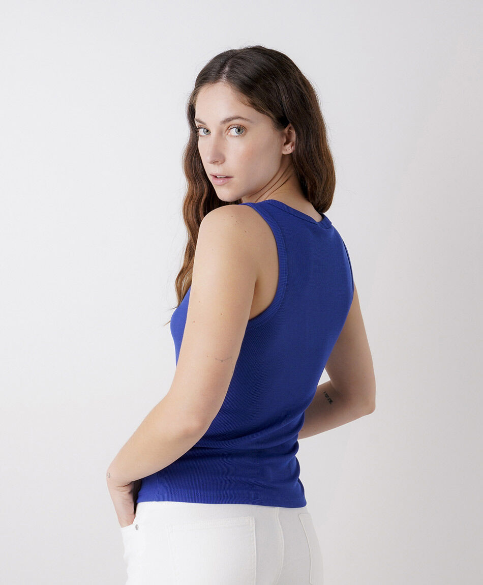 Remera mujer canal&eacute; escote azul