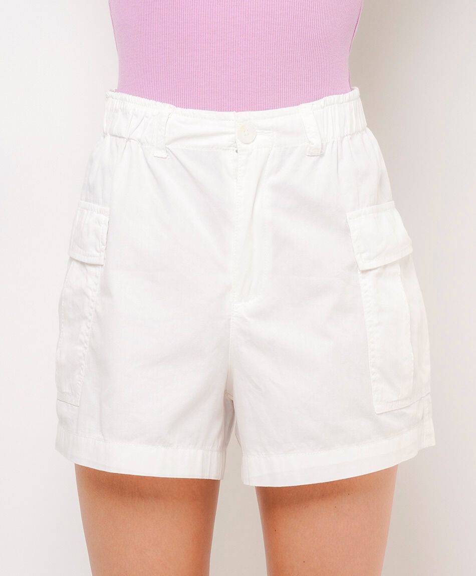 Short mujer cargo blanco