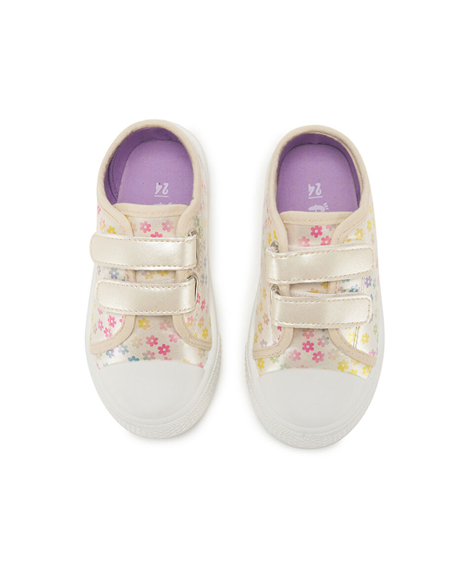 Zapatilla infantil (20 a 25) florcitas dorada