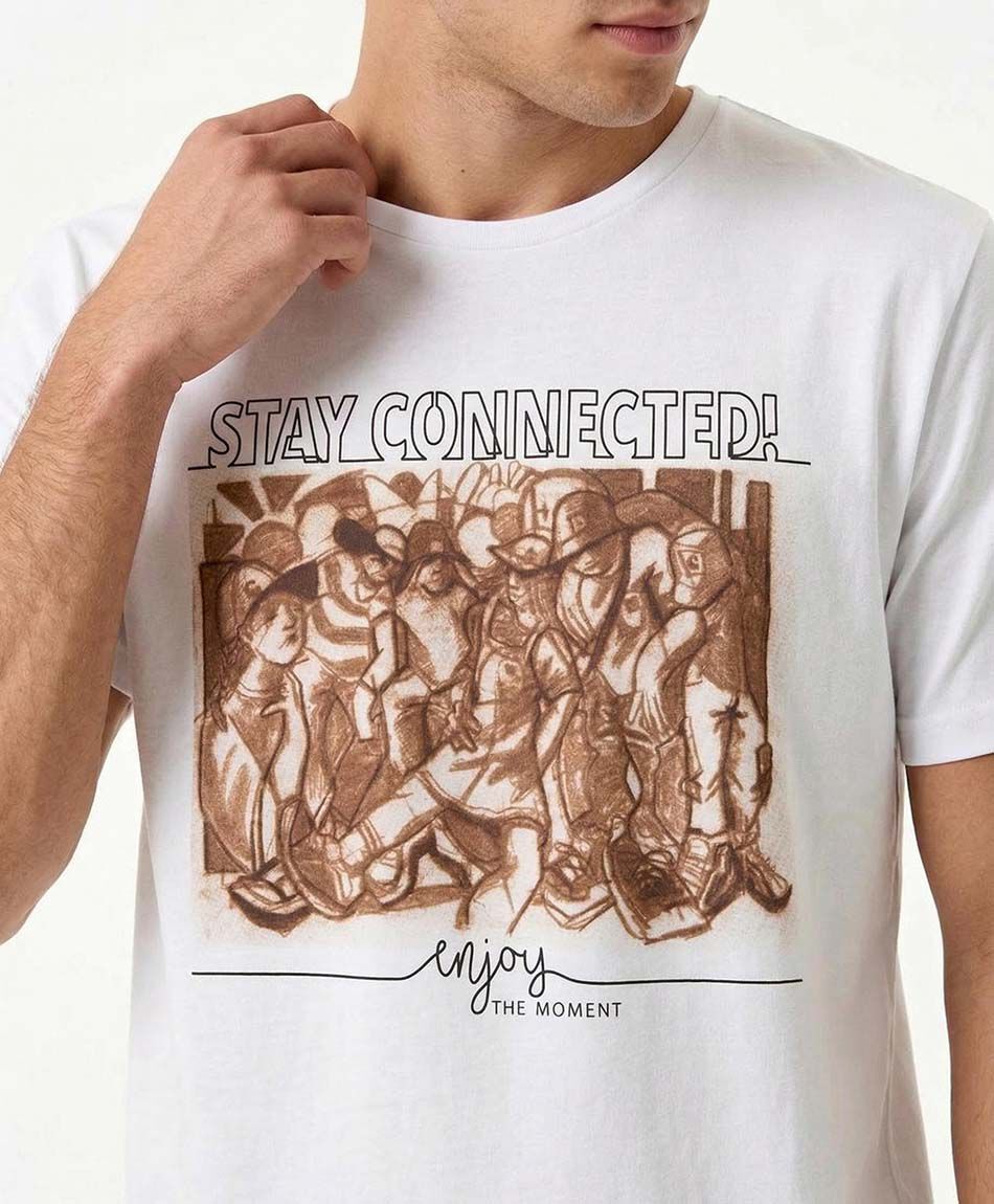 Remera hombre stay connected