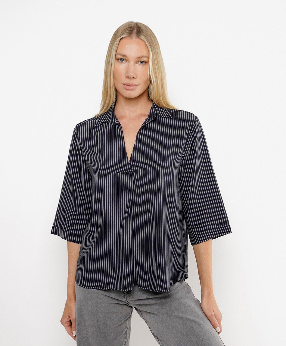 Camisa mujer listada cuello v