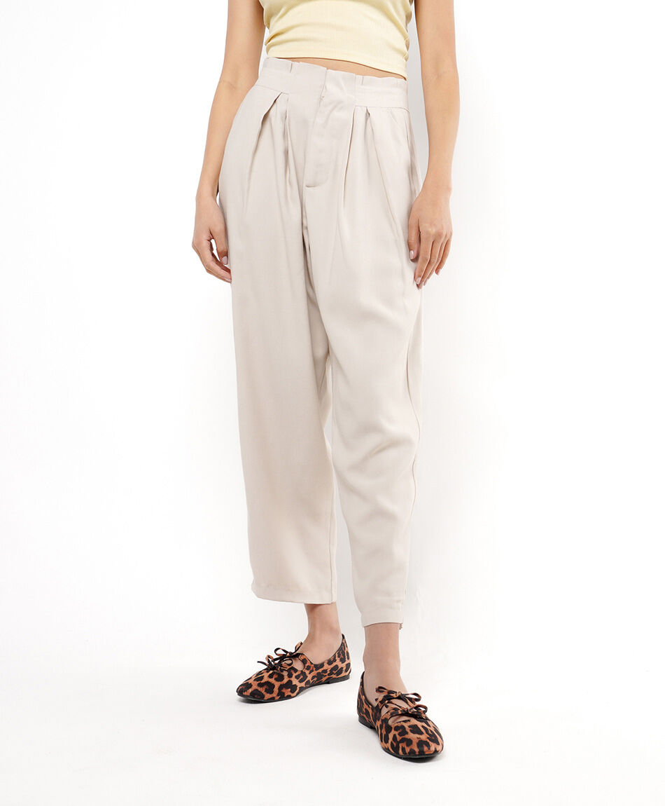 Pantal&oacute;n mujer detalle pretina