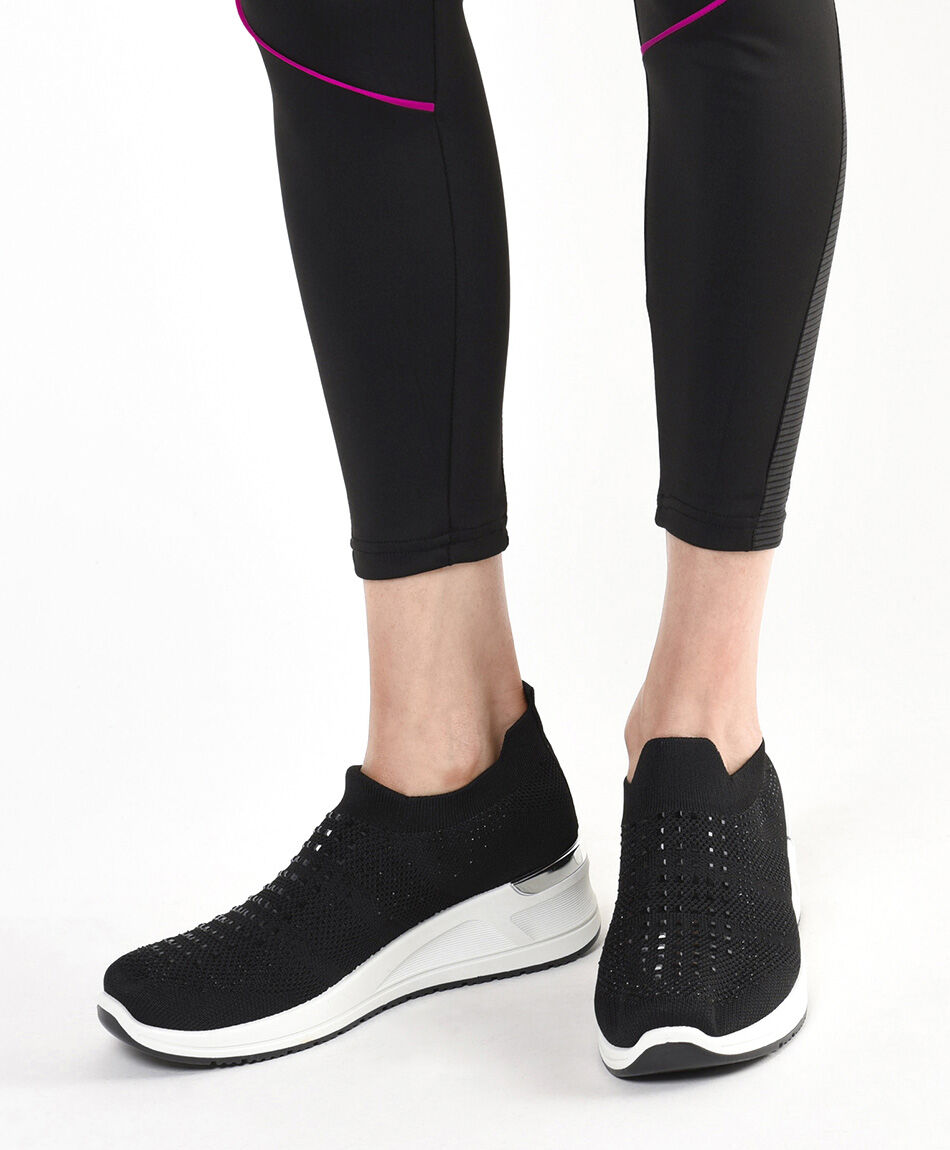 Zapatilla mujer slip on brillos