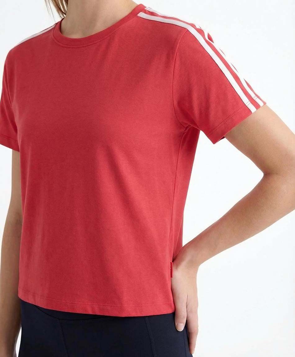 Remera deportiva mujer b&aacute;sica roja