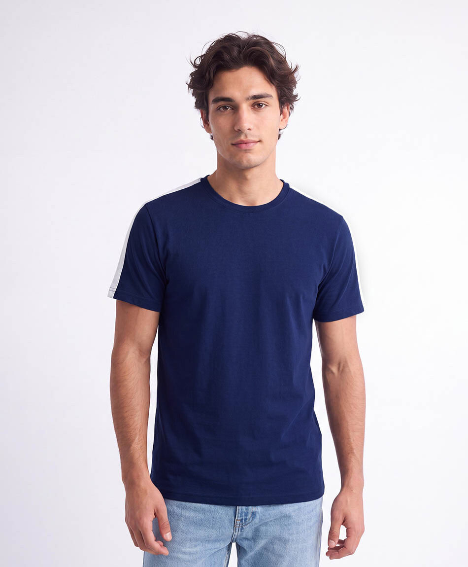Remera hombre contraste l&iacute;neas