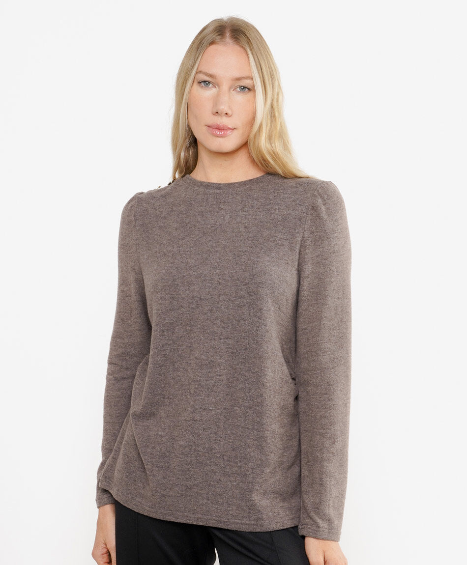 Remera mujer lanosa botones caf&eacute;