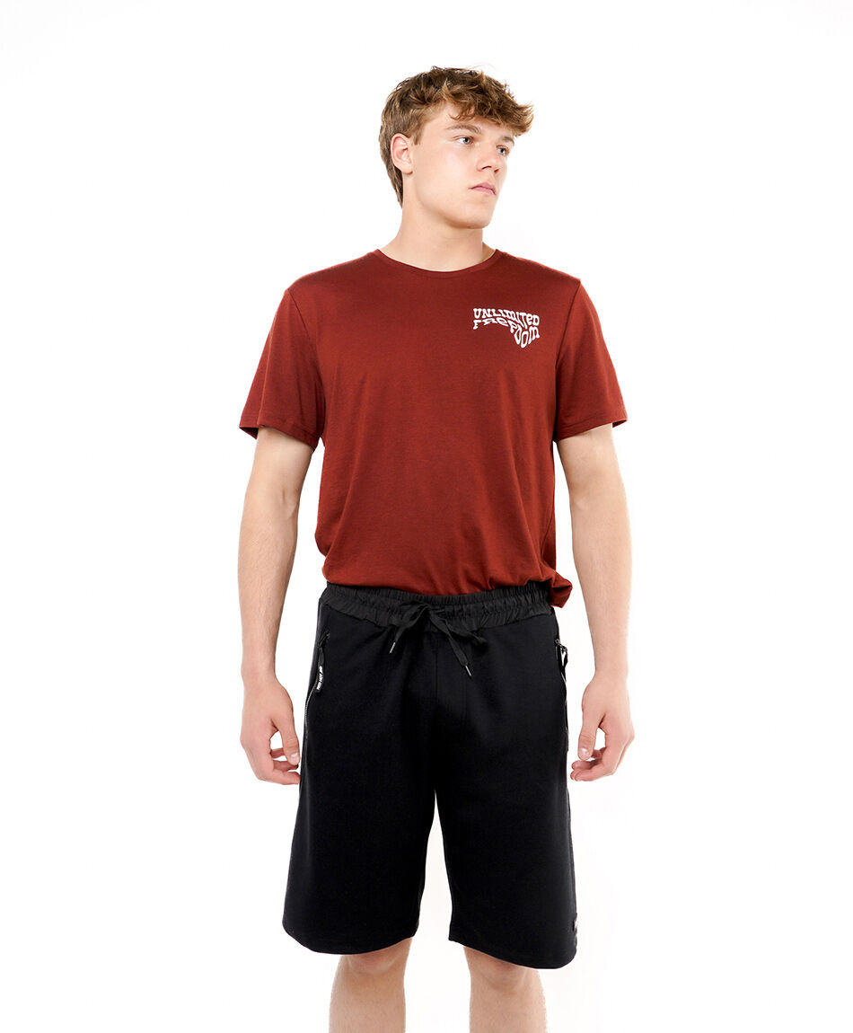 Bermuda hombre skater