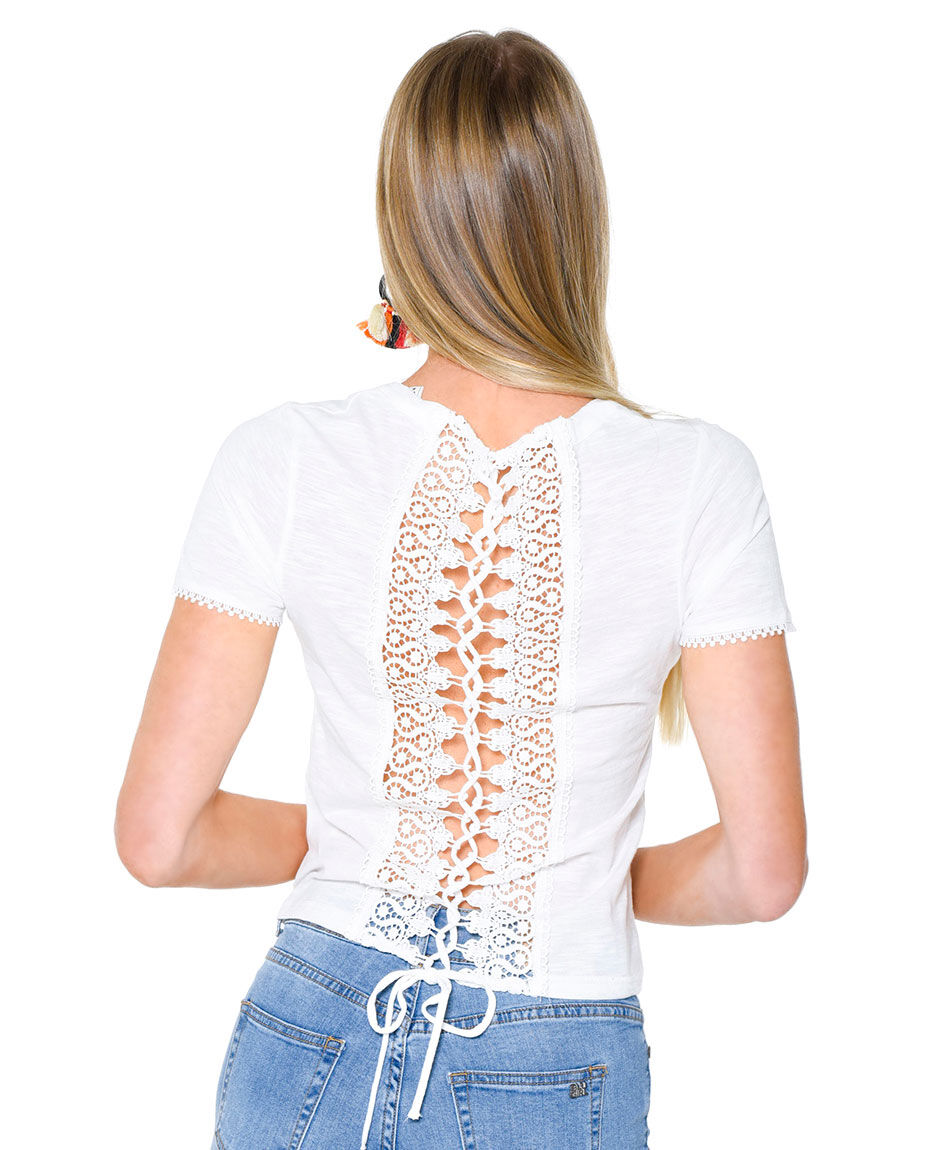 Polera encaje lazo espalda