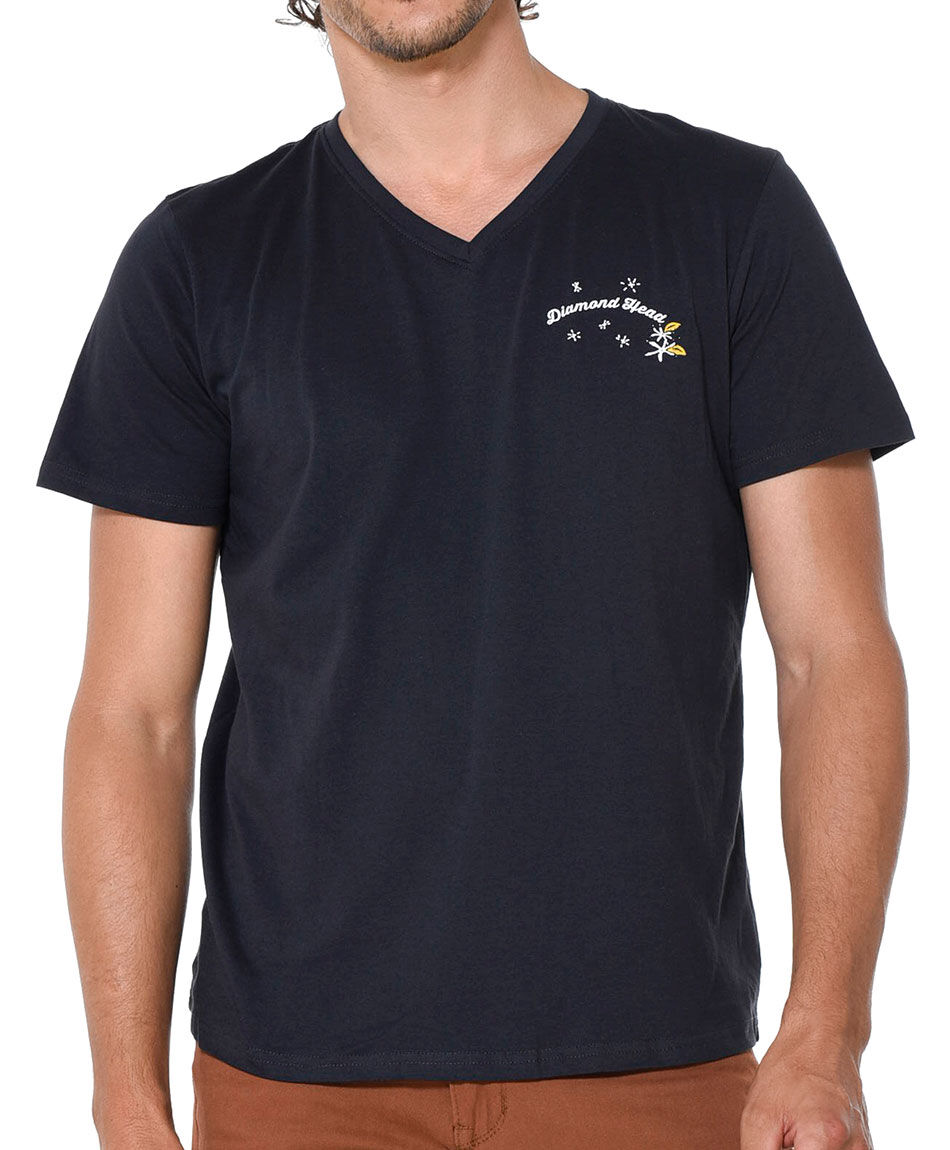 Polera estampada cuello v