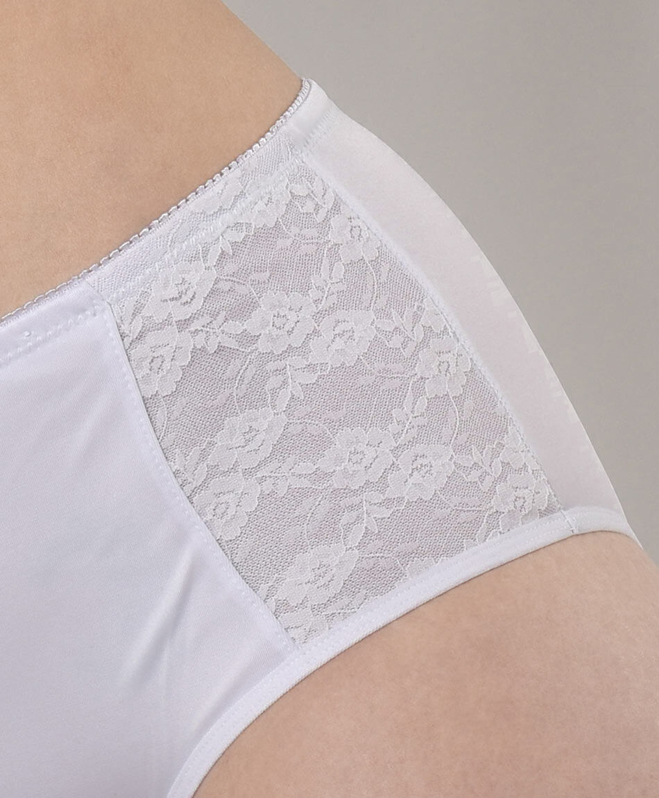 Bombacha mujer encaje lateral