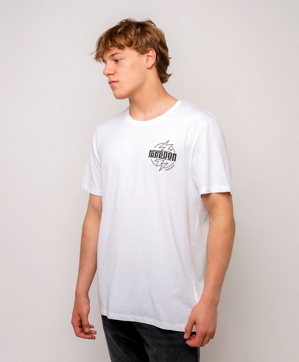 Remera hombre doble estampado freedom