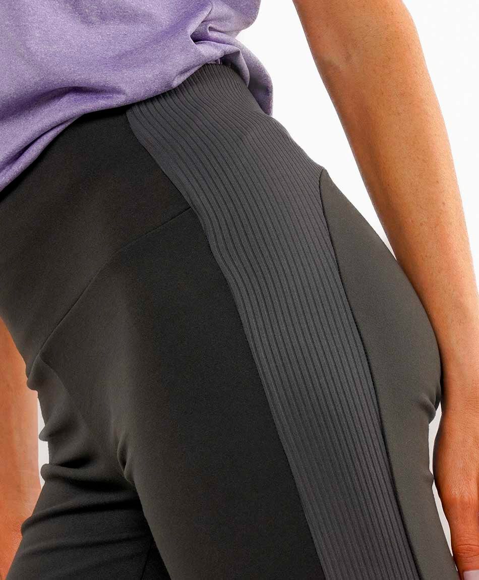 Calza deportiva mujer acampanado