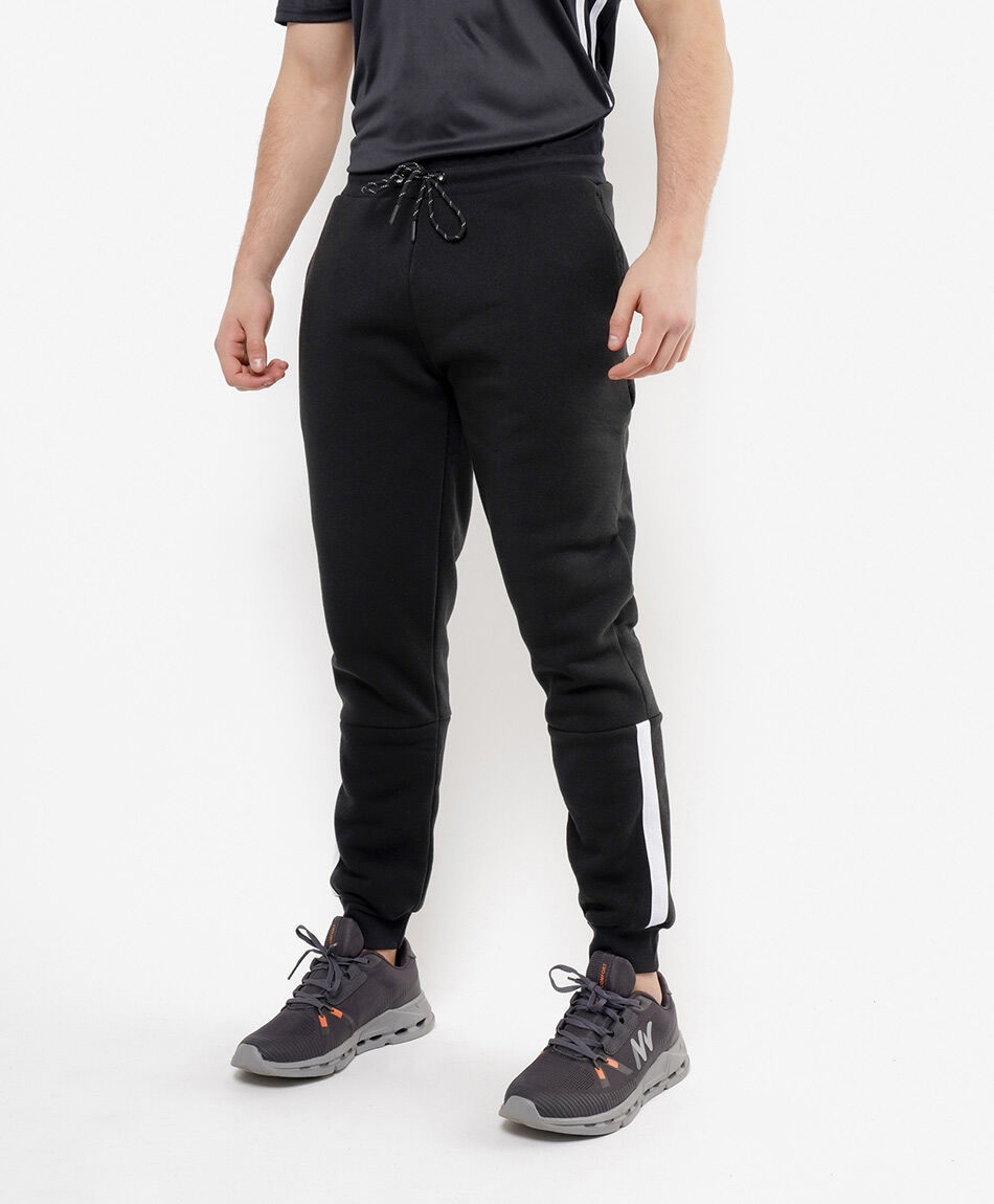 Pantal&oacute;n deportivo hombre costuras