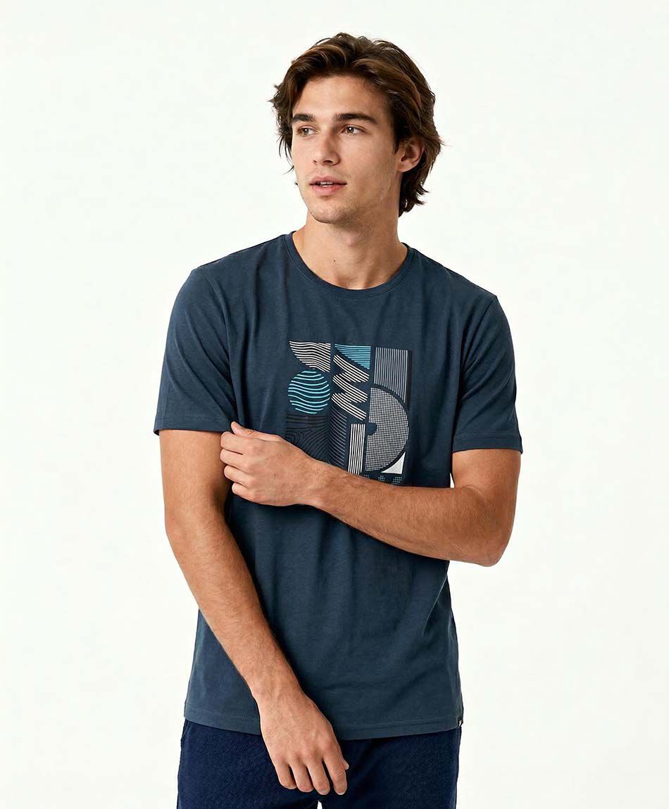 Remera deportiva hombre abstract