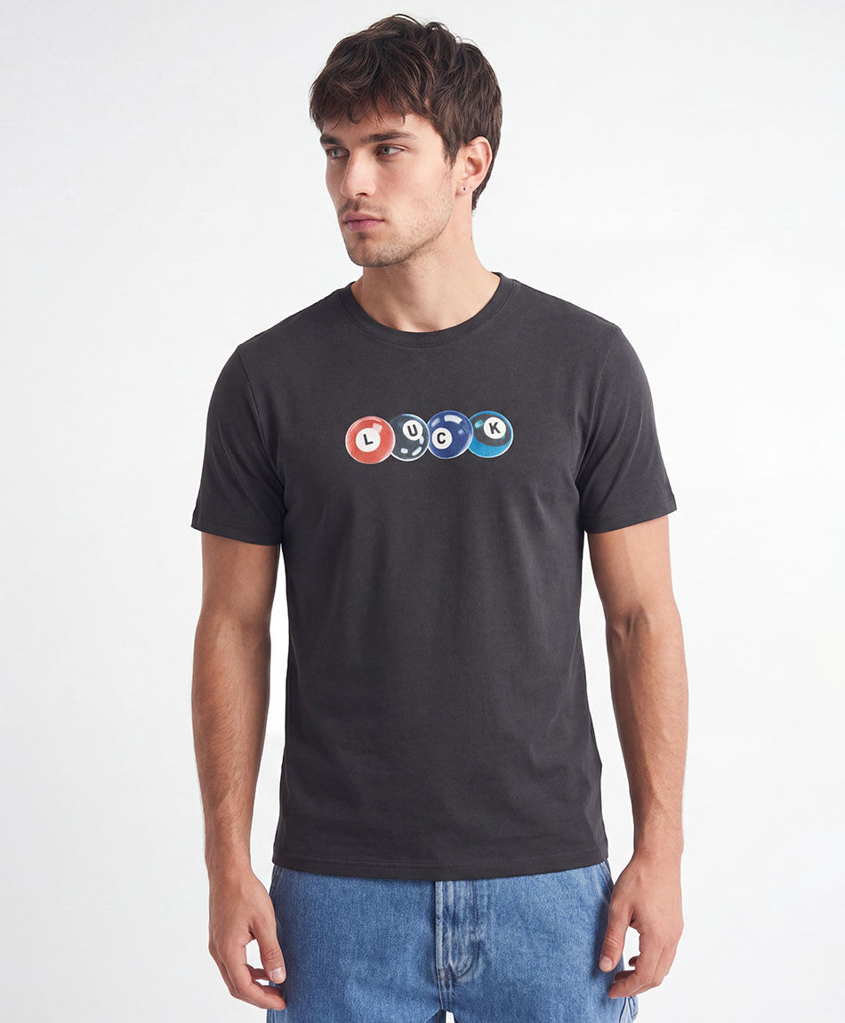 Remera hombre estampado luck billar