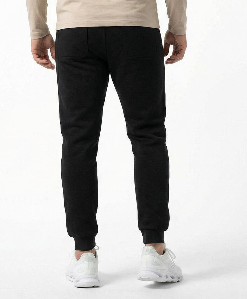 Pantal&oacute;n deportivo hombre jogger negro noche