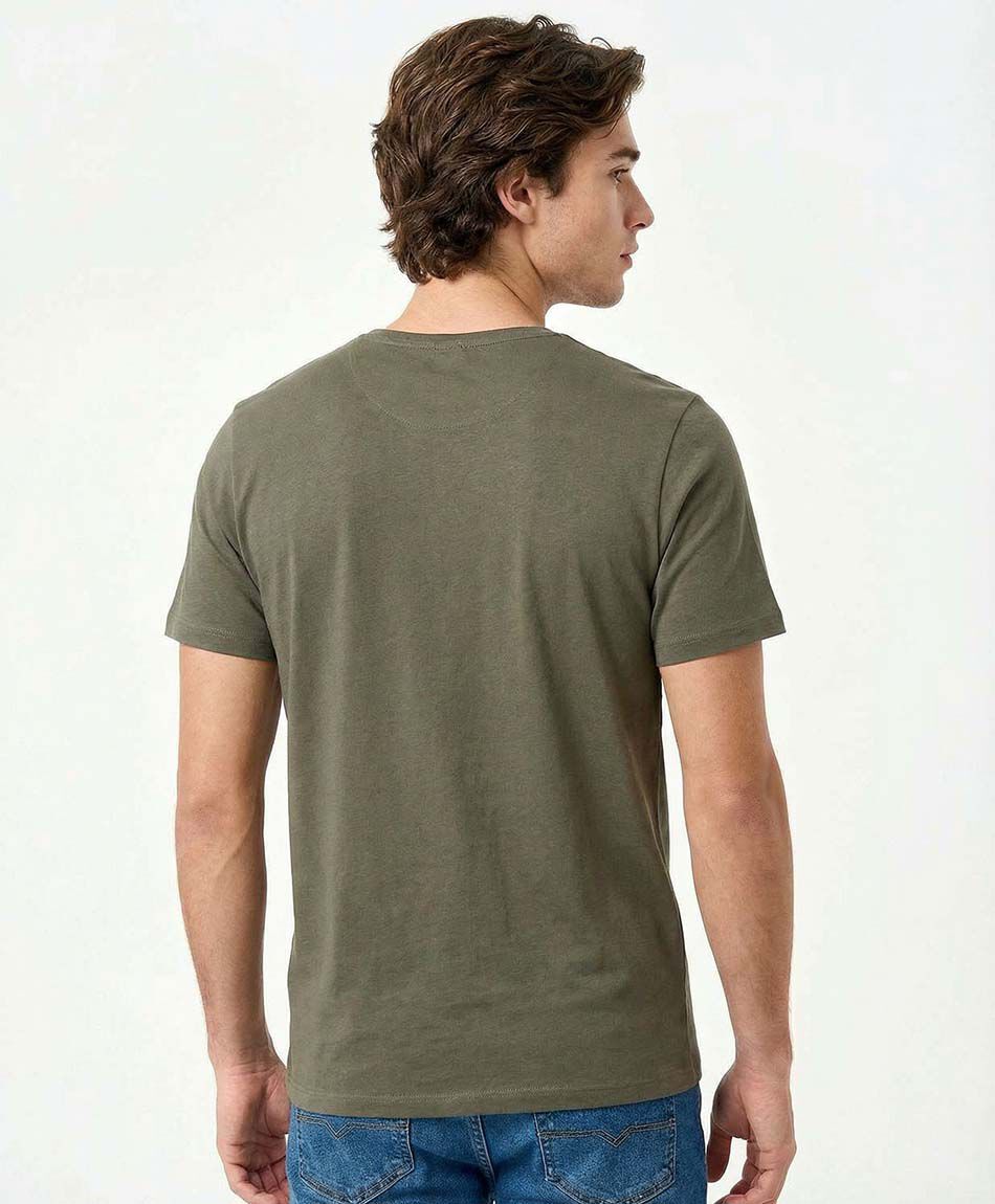 Remera hombre estampado young