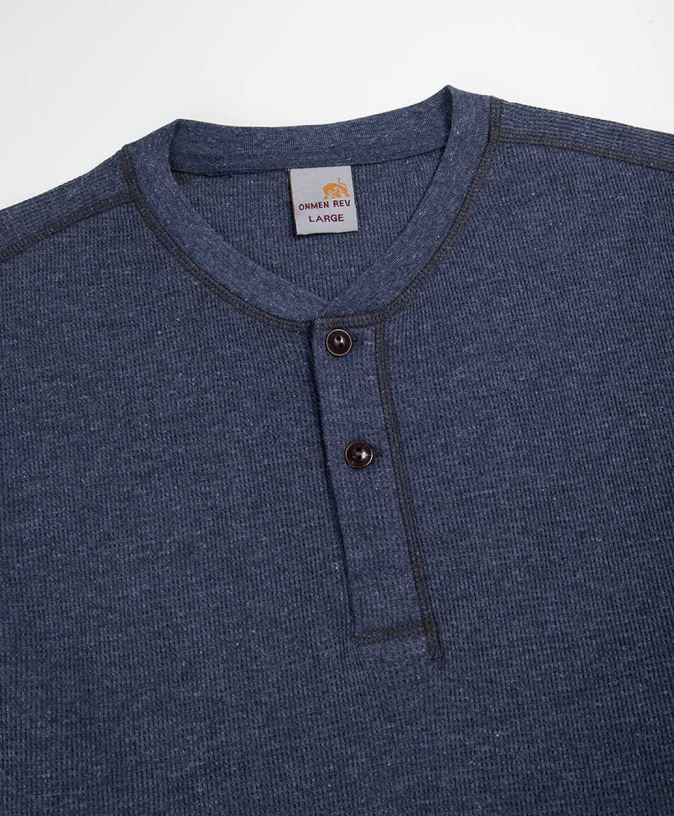 Remera hombre botones azul