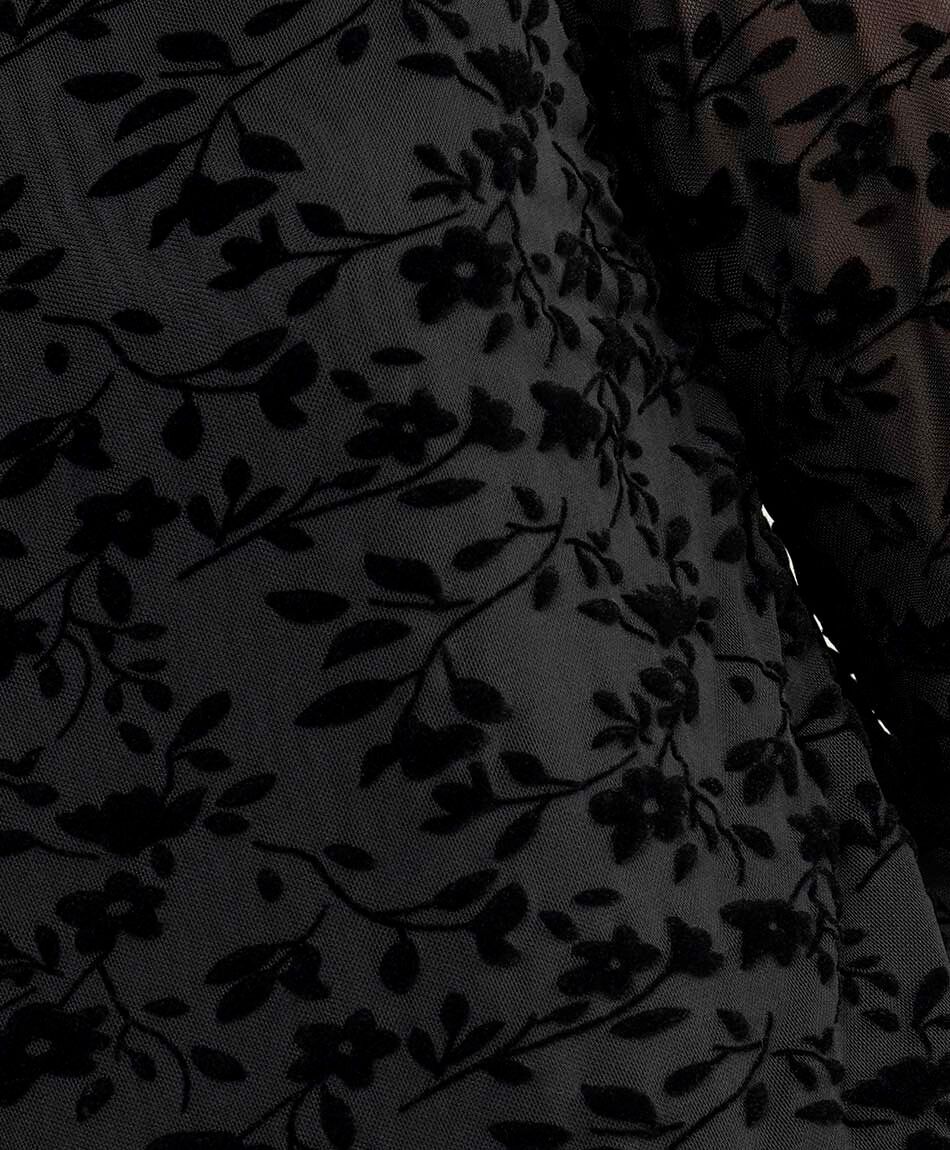 Remera mujer encajes florales