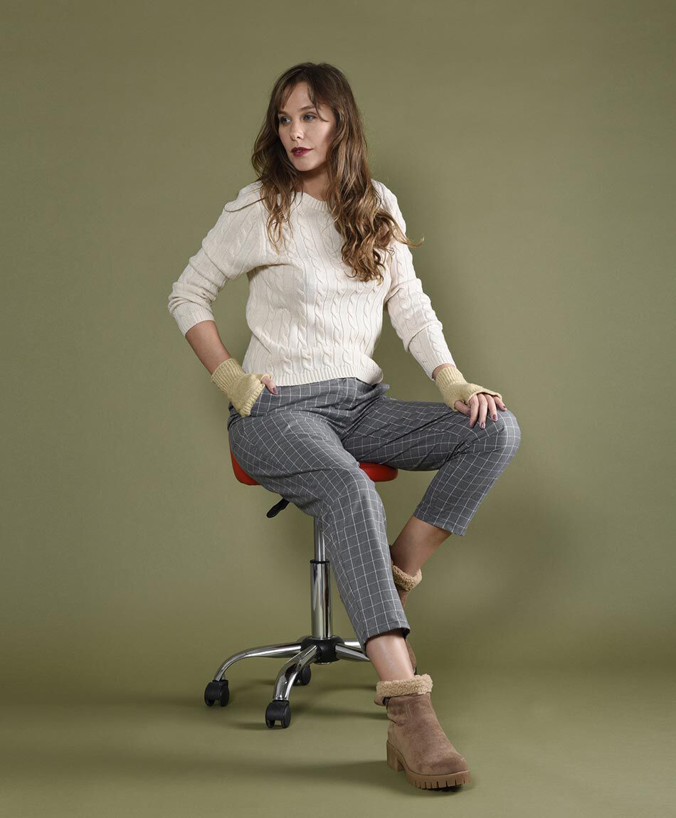 Bota lisa chiporro taco cuadrado caf&eacute;