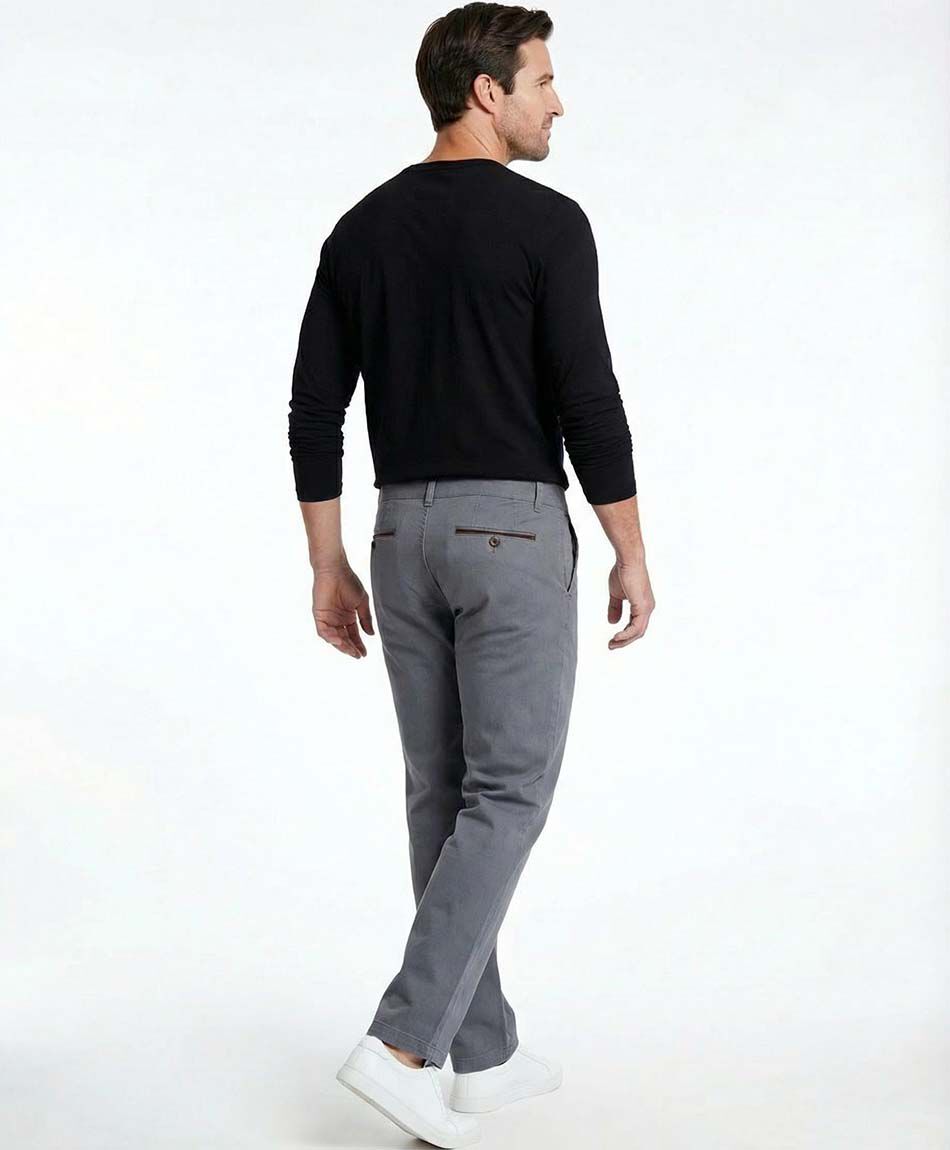 Pantal&oacute;n hombre dise&ntilde;o liso grey