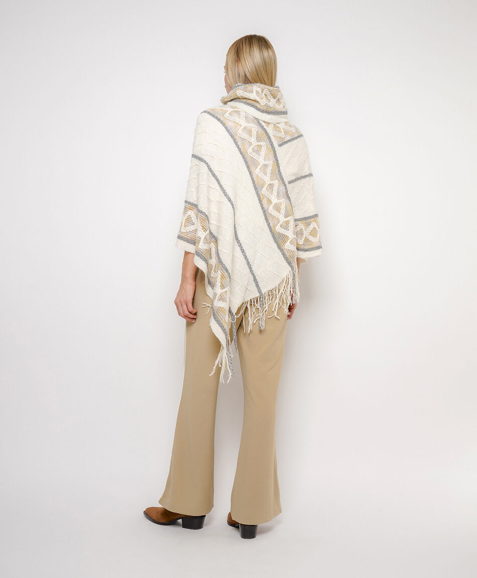 Poncho mujer rombos cuello alto