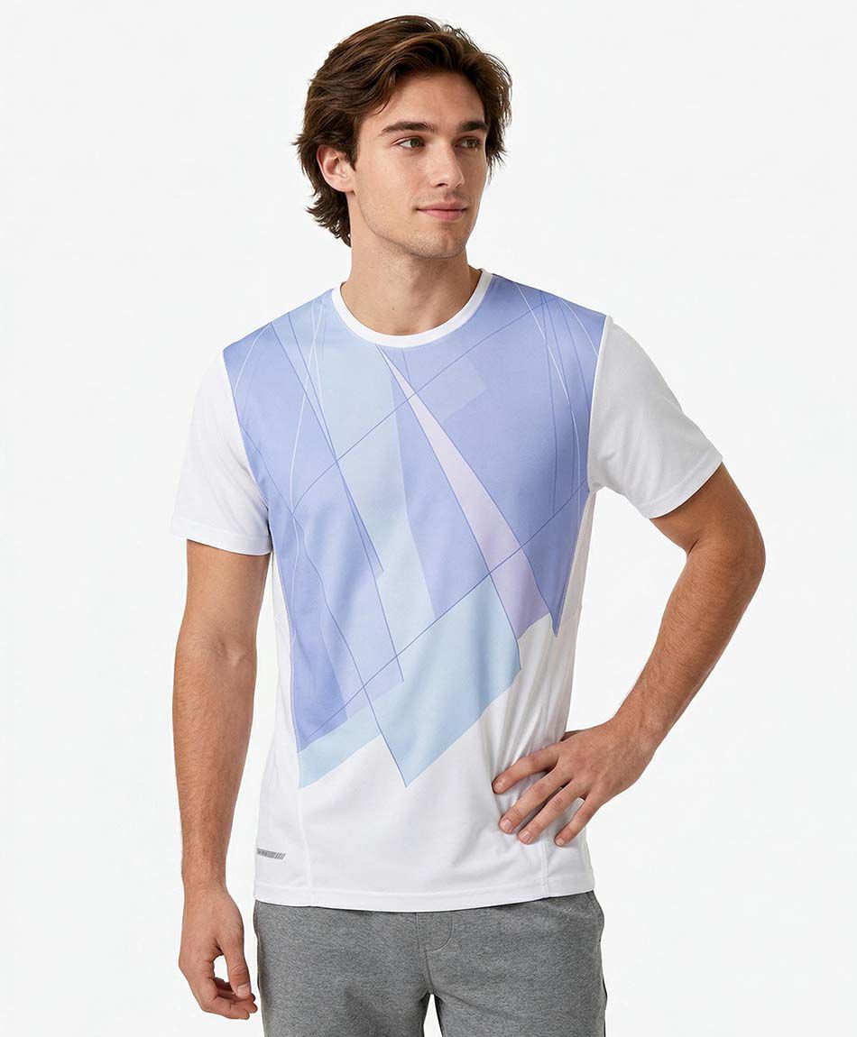Remera deportiva hombre geometrica