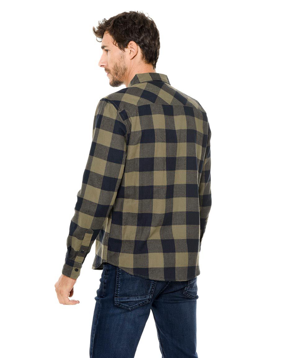 Camisa escocesa