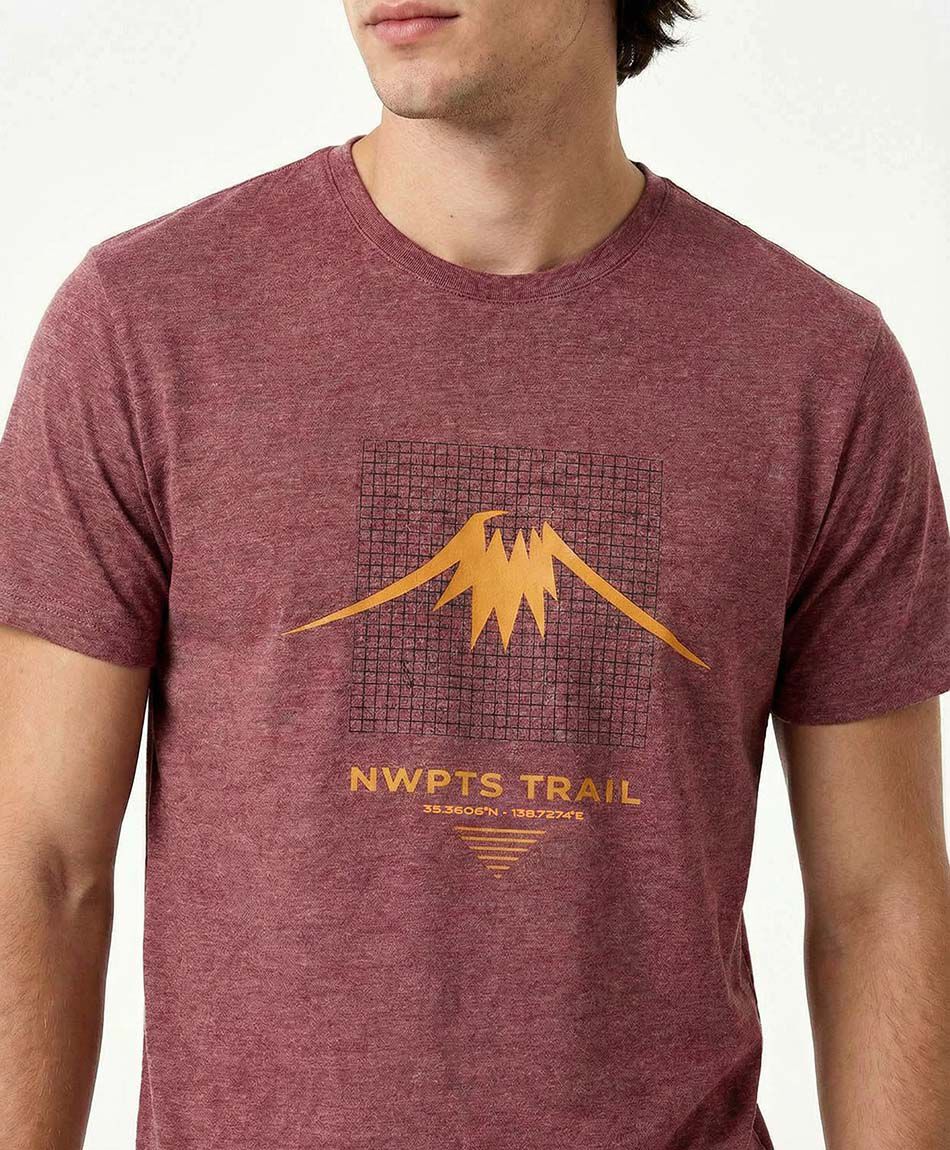 Remera deportiva hombre trail