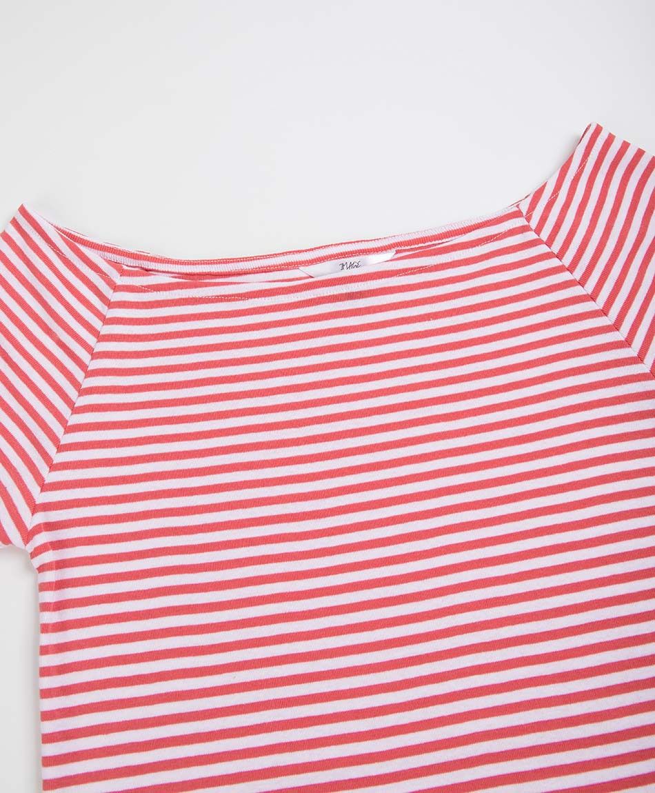 Remera mujer cuello amplio