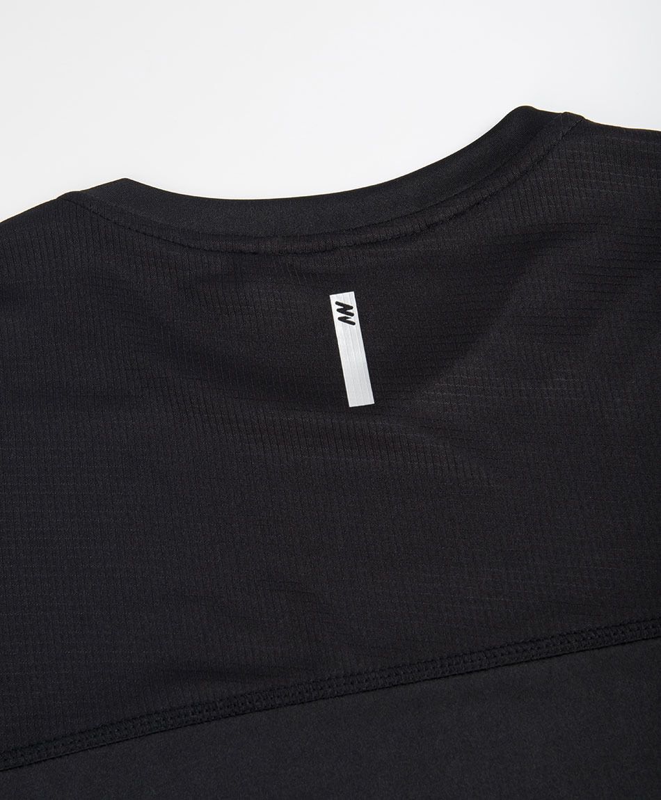 Polera deportiva hombre degrad&eacute; negra