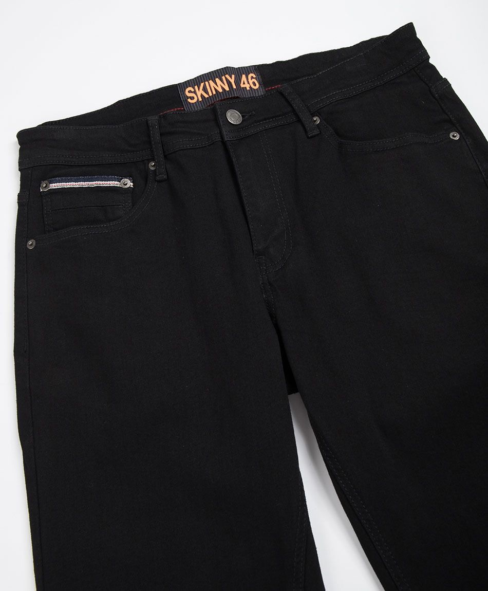 Jeans hombre skinny negro