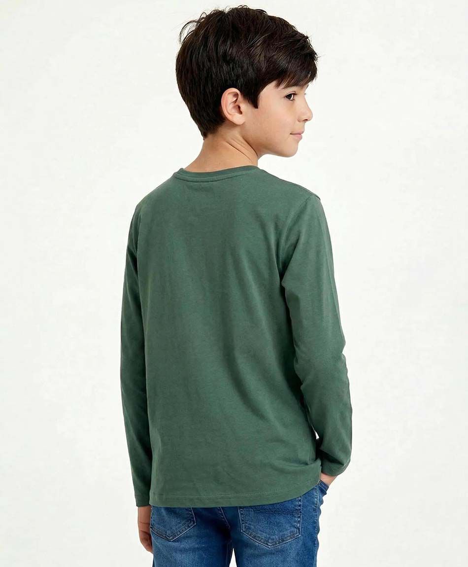 Remera ni&ntilde;o estampado skate boarding