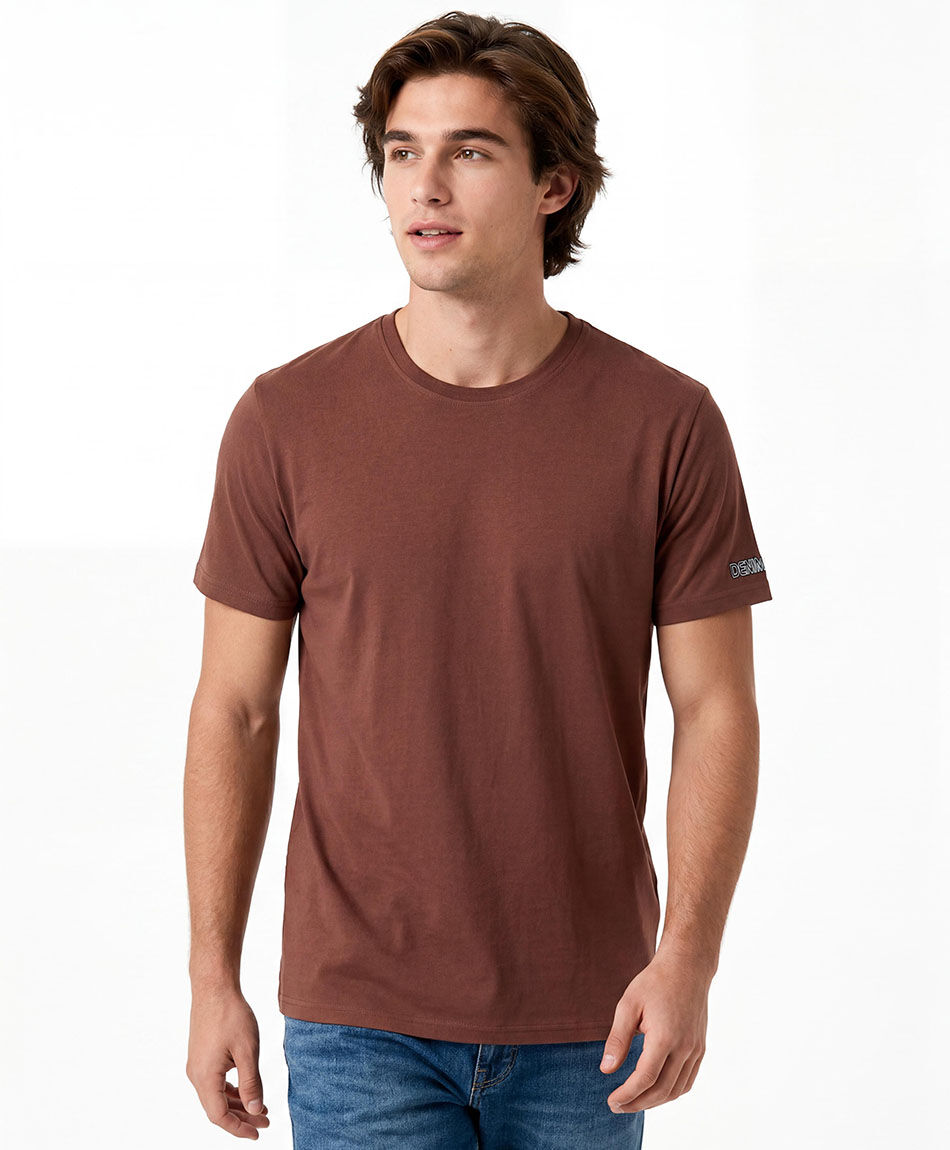 Remera hombre b&aacute;sica bordado manga