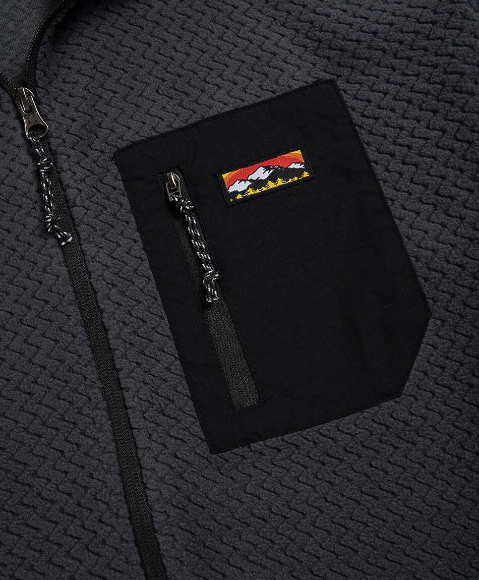 Buzo hombre outdoor textura