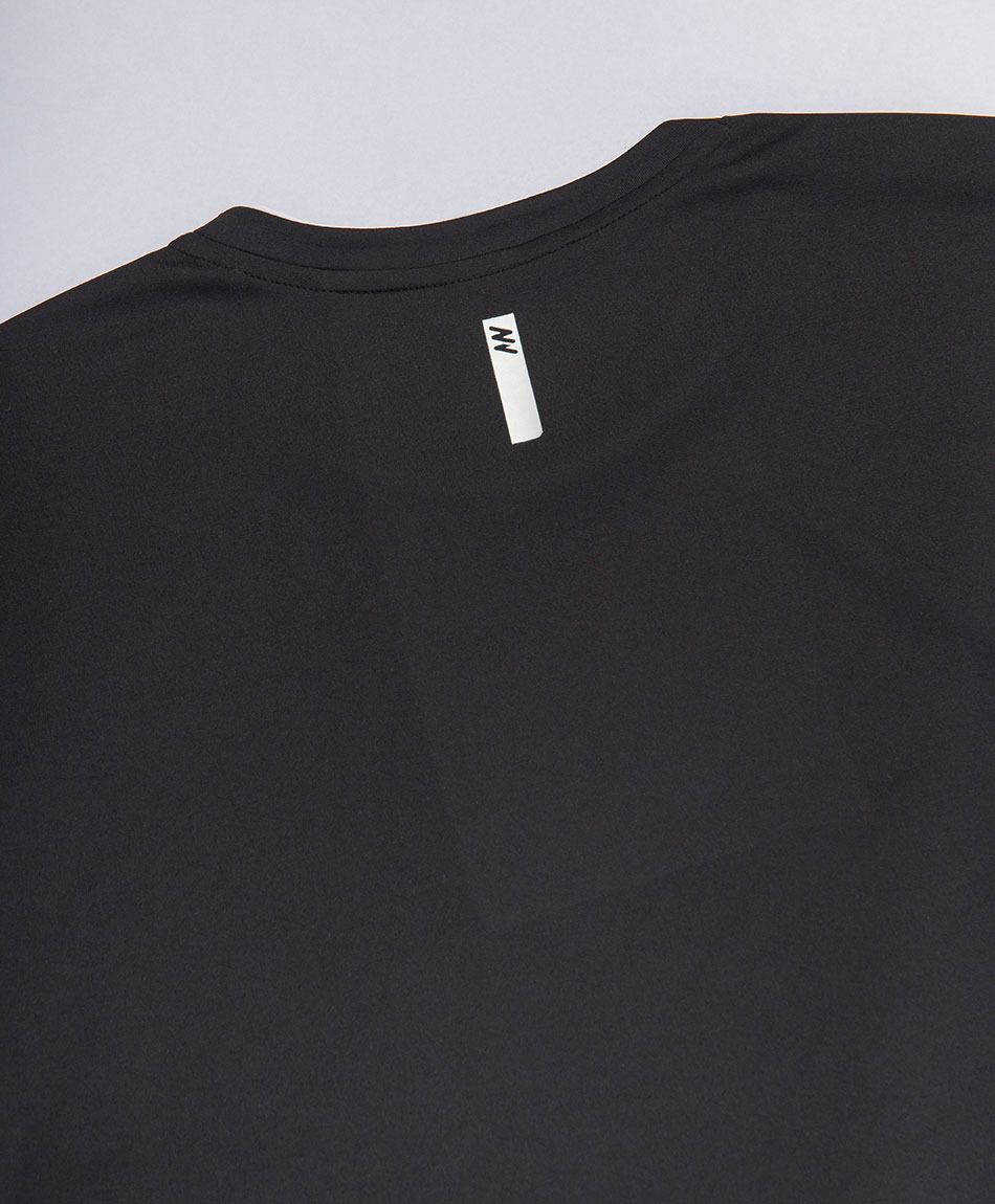 Remera deportiva hombre l&iacute;neas laterales