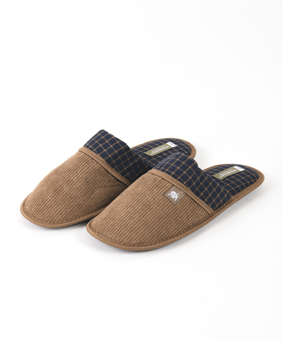 Pantufla hombre escoc&eacute;s
