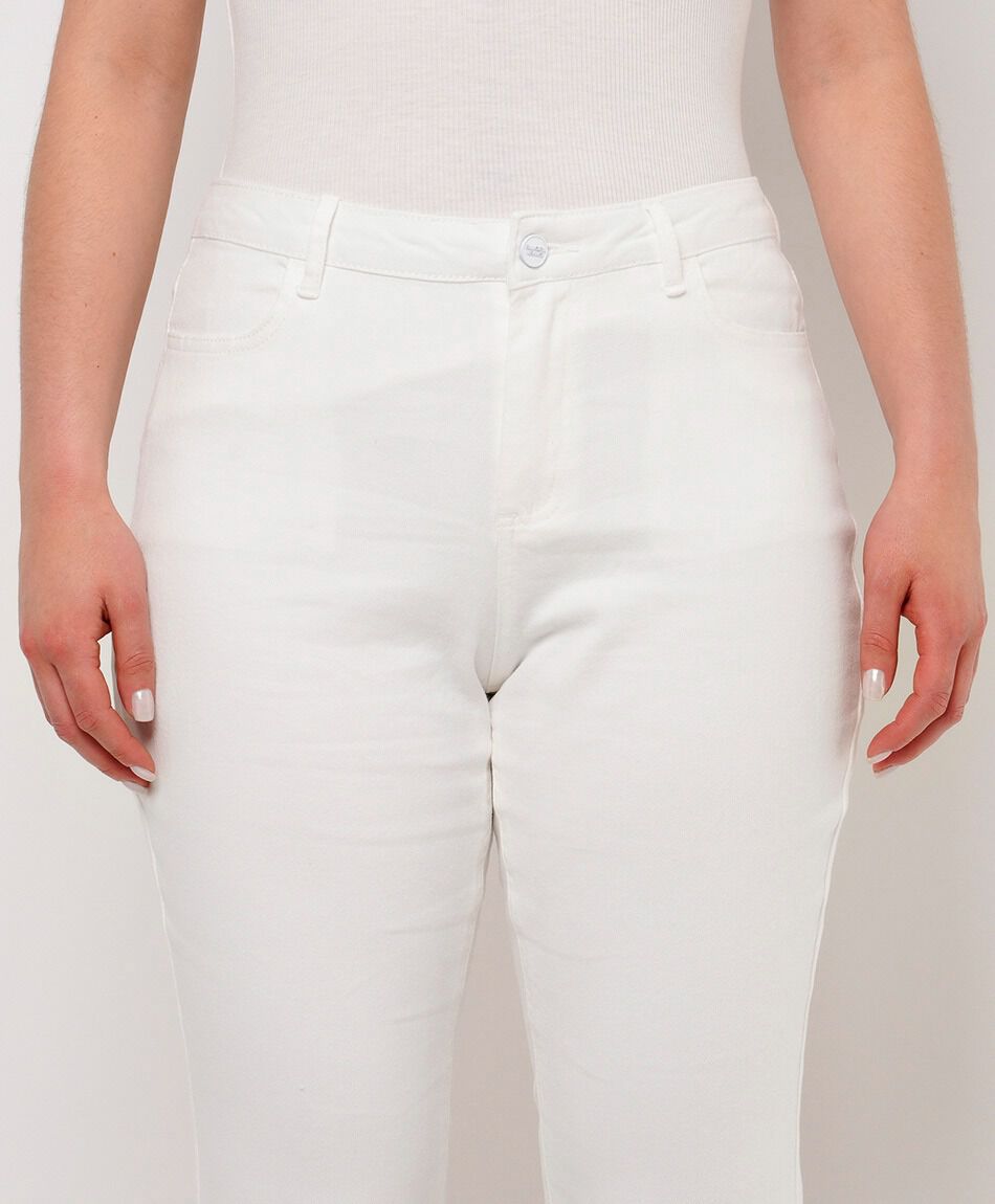 Jeans mujer bordado basta