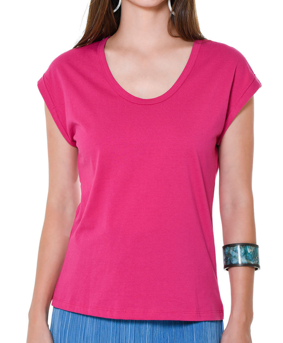Polera cuello u det mang