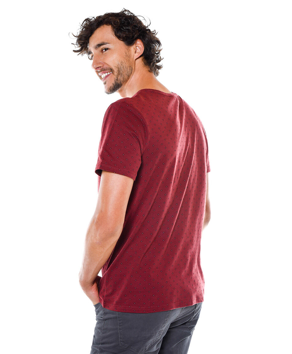 Polera estampada cuello redondo