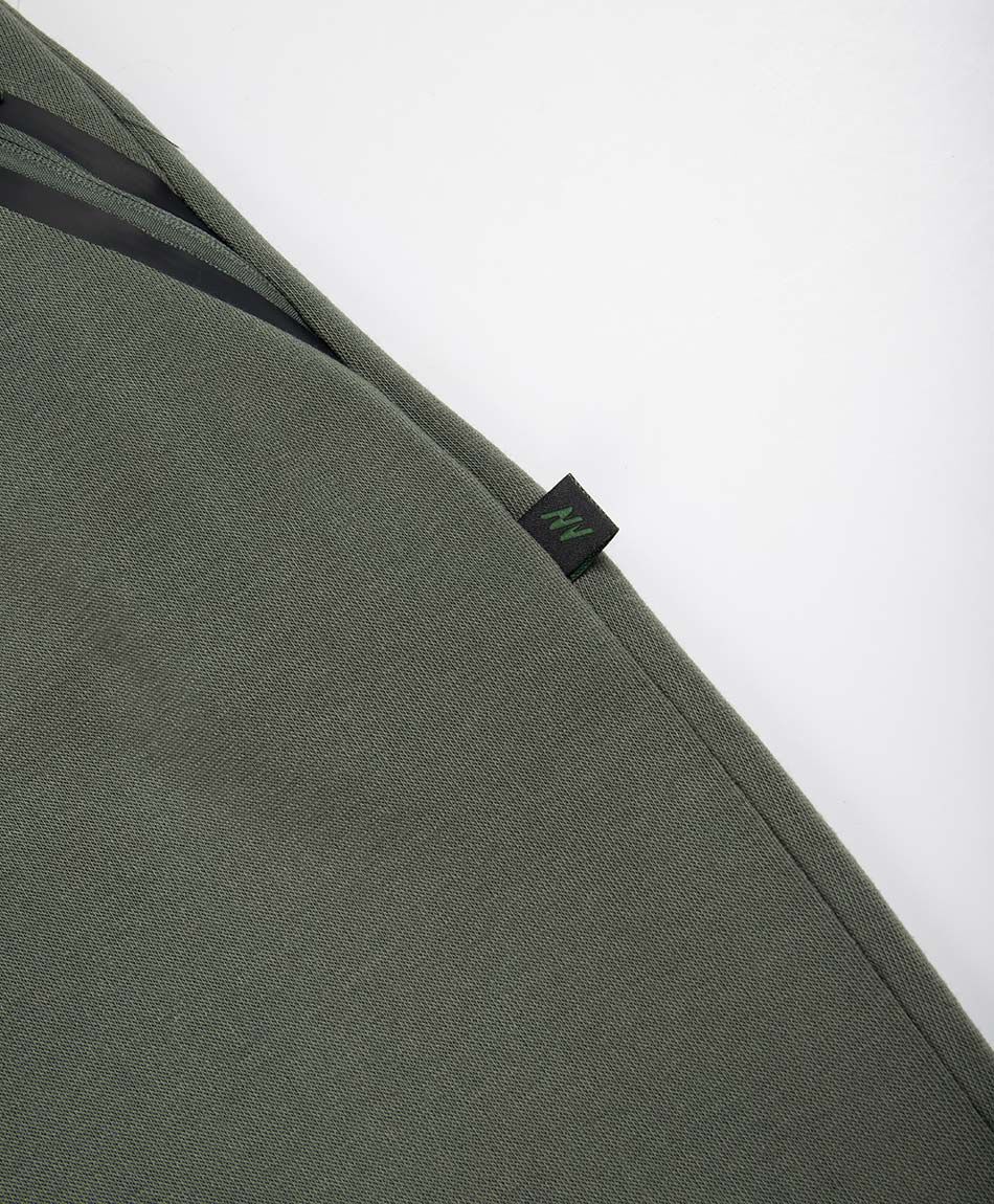 Pantal&oacute;n deportivo hombre verde cierres