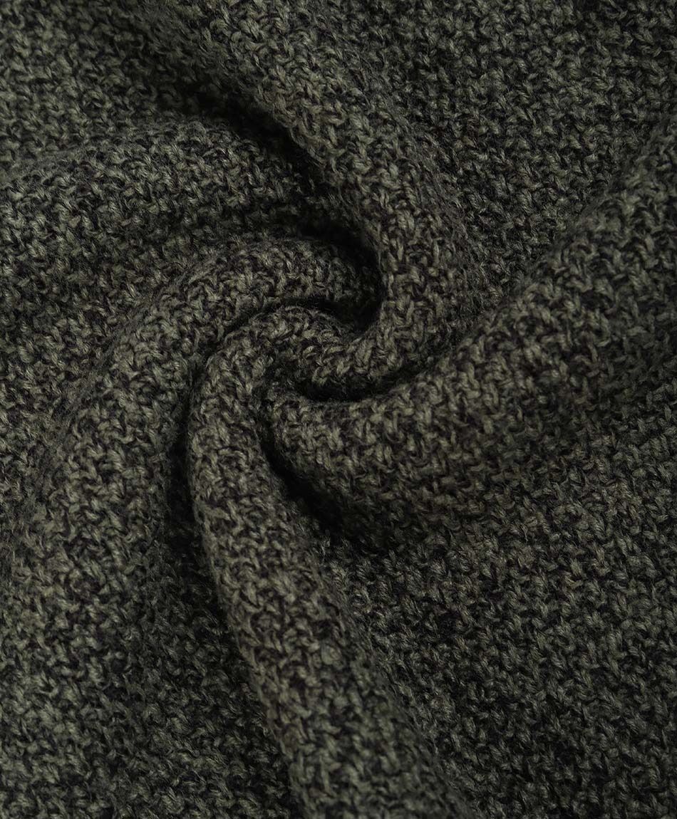 Sweater hombre terminaciones enrolladas