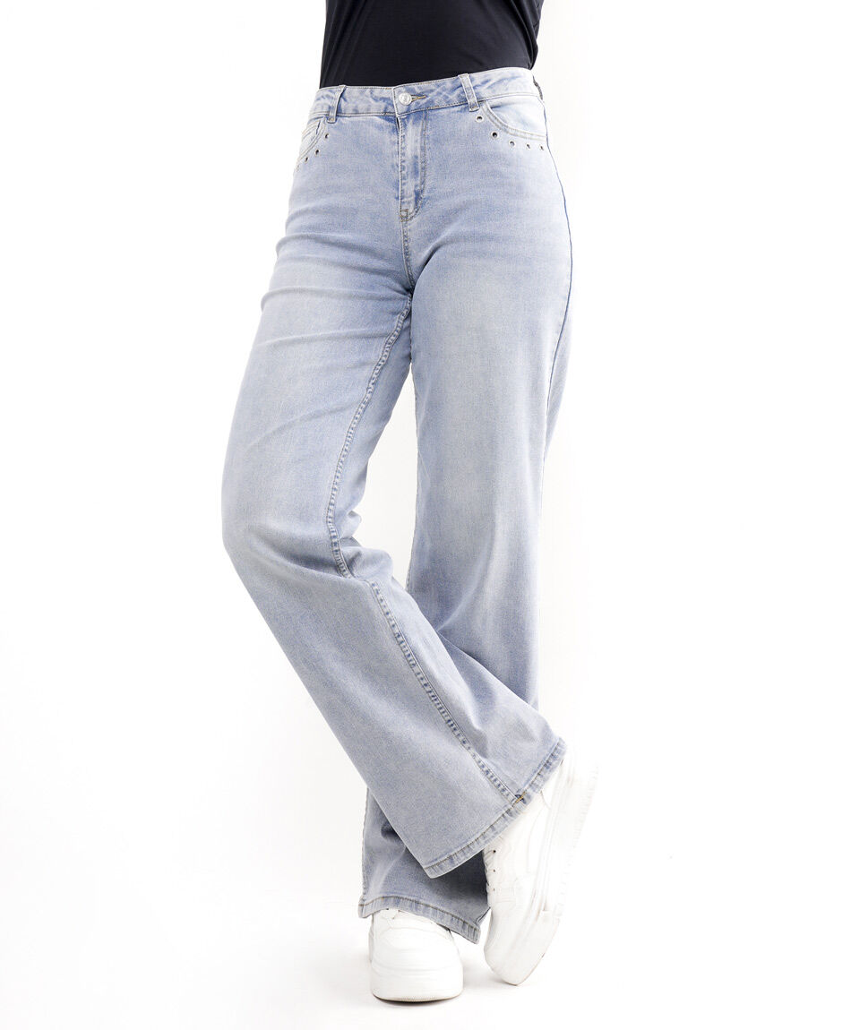 Jeans mujer ojetillos wide
