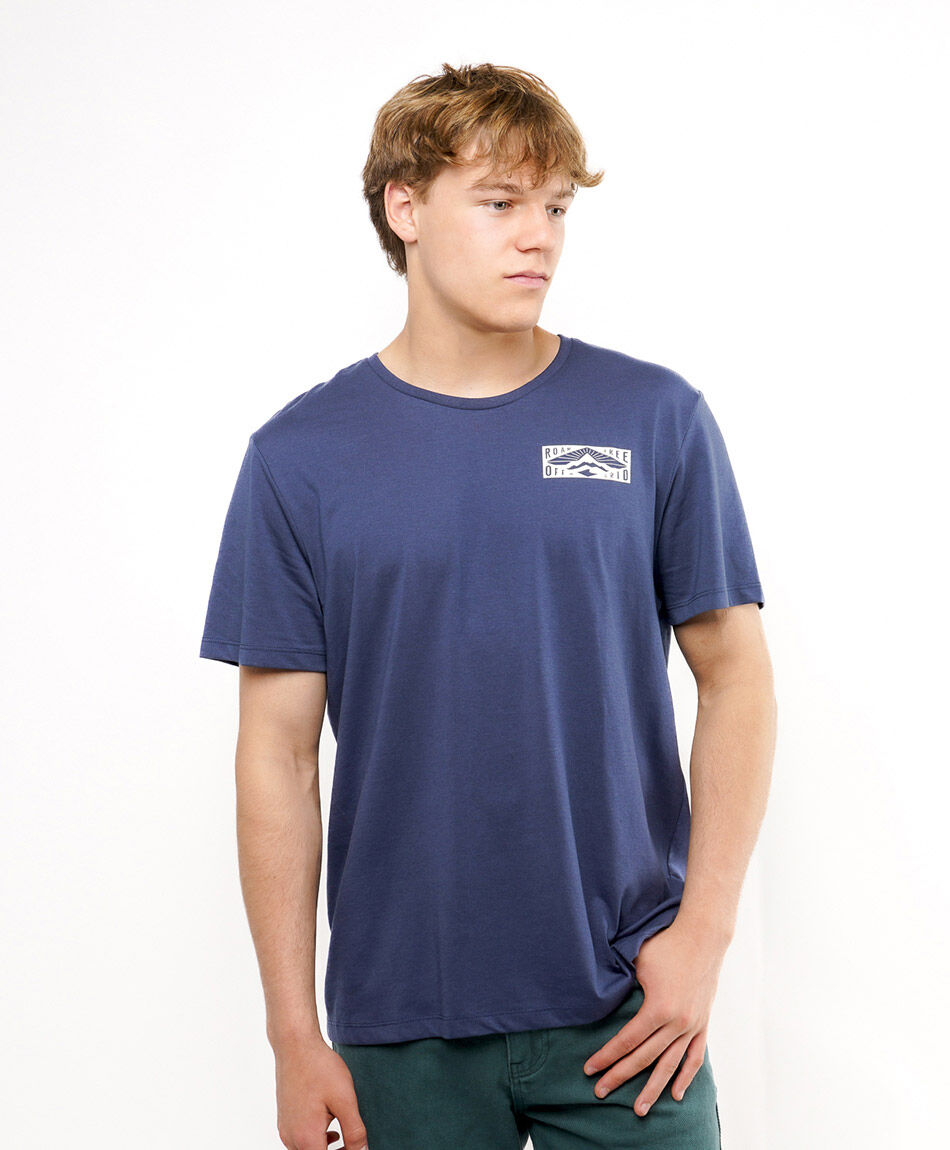 Remera hombre doble estampado beach